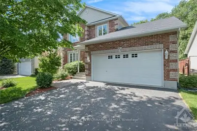 55 Rembrandt Drive, Russell, On K0a 1w0