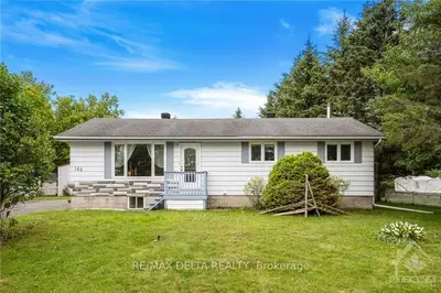 Detached in Alfred and Plantagenet