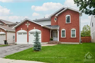 1741 SILVER BARK Avenue, Orleans - Convent Glen and Area, ON K1C 7A8