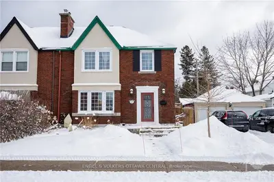 23 Reid Avenue, Dows Lake - Civic Hospital And Area, On K1y 1s3