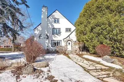 147 Rideau Terrace, New Edinburgh - Lindenlea, On K1m 0z4