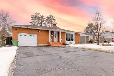 63 SELKIRK Street, Petawawa, ON K8H 1P3