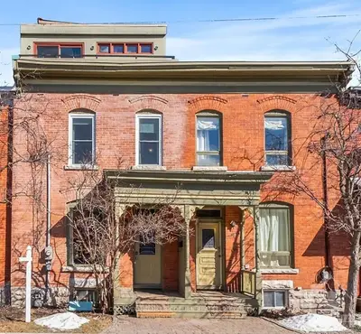 35 Lorne Avenue, West Centre Town, On K1r 7g6