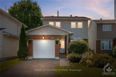 Detached in Orleans - Convent Glen and Area