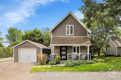 Detached in Manotick - Kars - Rideau Twp and Area