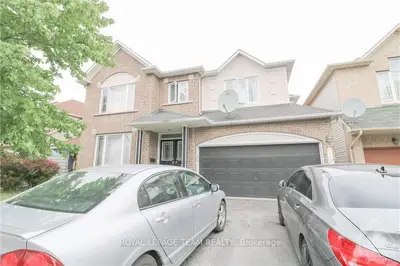 Detached in Barrhaven