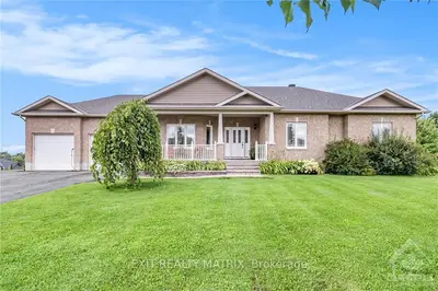 Detached in Manotick - Kars - Rideau Twp and Area