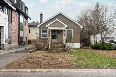 626 Tweedsmuir Avenue, Westboro - Hampton Park, On K1z 5p5