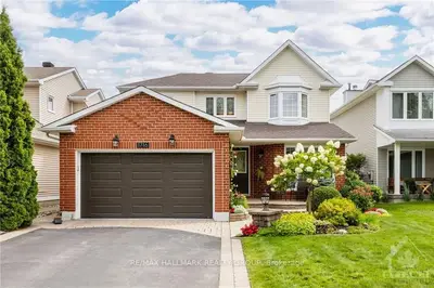 Detached in Orleans - Convent Glen and Area