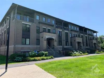 Condo Apartment in Orleans - Convent Glen and Area