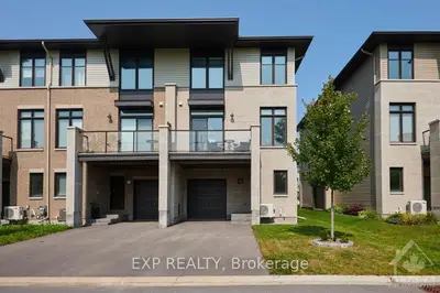 Att/Row/Townhouse in Orleans - Cumberland and Area