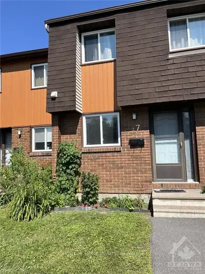 Condo Townhouse in Alta Vista and Area