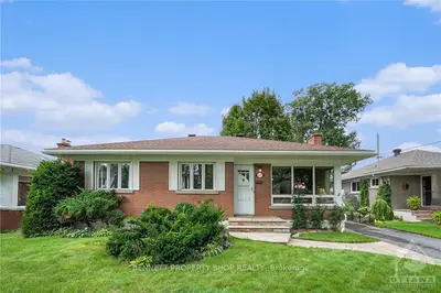 Detached in Belair Park - Copeland Park and Area