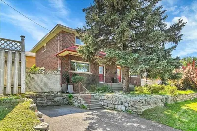 Semi-Detached in McKellar Heights - Glabar Park and Area
