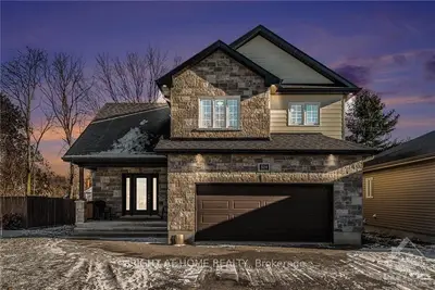324 Stiver Street, Russell, On K4r 0c1