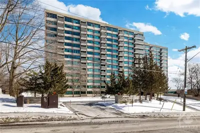 555 Brittany Drive 407, Manor Park - Cardinal Glen And Area, On K1k 4c5