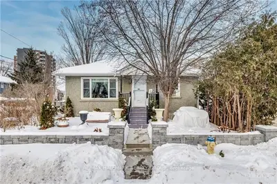 311 Levis Avenue, Vanier And Kingsview Park, On K1l 6h1