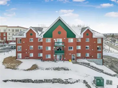 1202 Clement Street 211, Hawkesbury, On K6a 3v6