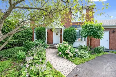2 Tangmere Court, Country Place - Pineglen - Crestview And Area, On K2e 7h6