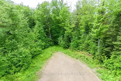 Vacant Land in Laurentian Hills