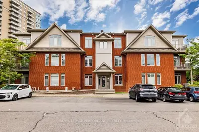 Condo Apartment in Vanier and Kingsview Park