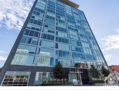 Condo Apartment in Ottawa Centre