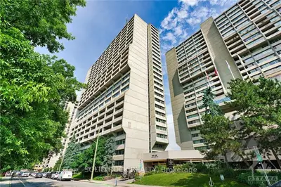 Condo Apartment in Ottawa Centre