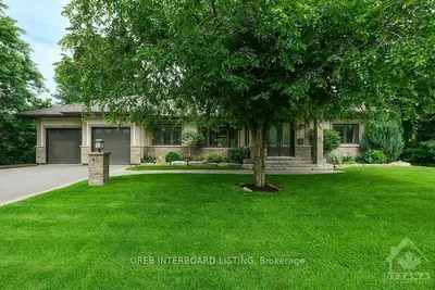 40 Delong Drive, Beacon Hill North - South And Area, On K1j 8h4