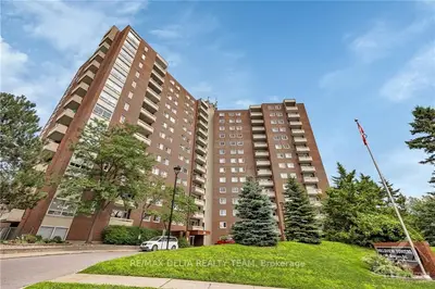 915 Elmsmere Road 403, Beacon Hill North - South And Area, On K1j 8h8