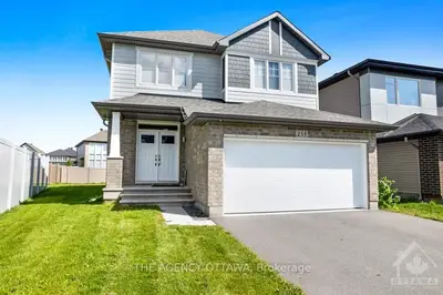 Detached in Kanata