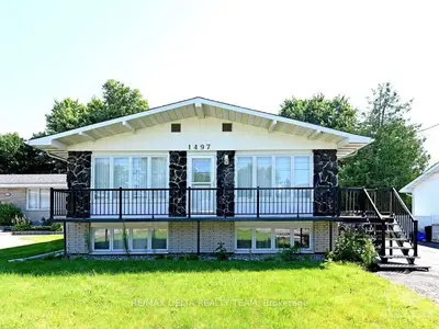Detached in Cyrville - Carson Grove - Pineview