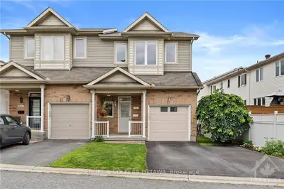 Semi-Detached in Orleans - Cumberland and Area