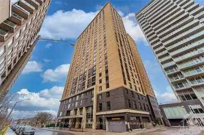 Condo Apartment in Dows Lake - Civic Hospital and Area