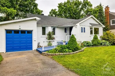 Detached in Alta Vista and Area