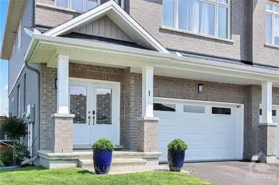 Att/Row/Townhouse in Carleton Place