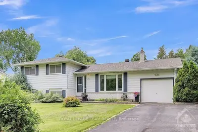 Detached in Bells Corners and South to Fallowfield