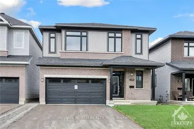 Detached in Orleans - Convent Glen and Area