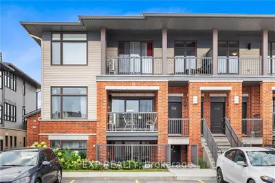 Condo Apartment in Kanata