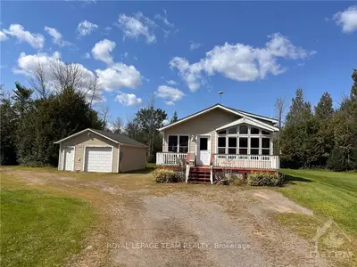 Detached in Merrickville-Wolford