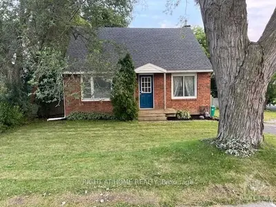 60 Meadowlands Drive W, Meadowlands - Crestview And Area, On K2g 2r6