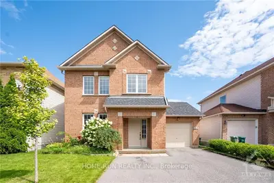 Detached in Barrhaven