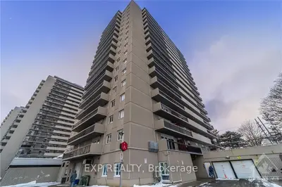 158a Mcarthur Avenue 404, Vanier And Kingsview Park, On K1l 7e7