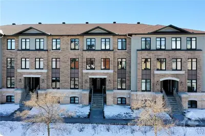 136 Bluestone, Orleans - Cumberland And Area, On K4a 0x7