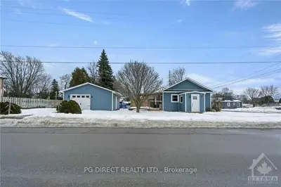 688 Ann Street, Prescott, On K0e 1t0