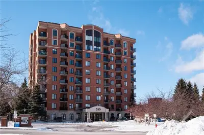 310 CENTRAL PARK Drive 2D, Carlington - Central Park, ON K2C 4G4