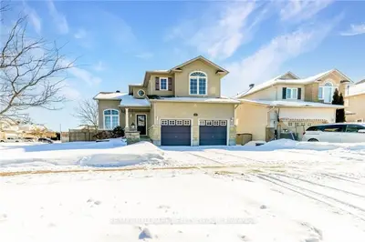 26 Baywood Drive, Stittsville - Munster - Richmond, On K2s 2g2