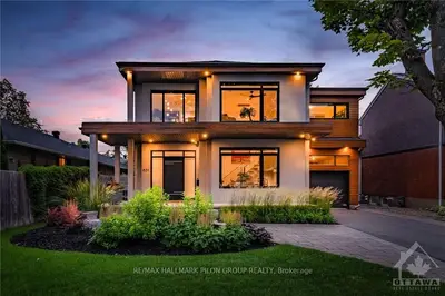 651 Wavell Avenue, Carlingwood - Westboro And Area, On K2a 3a9
