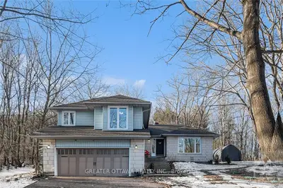 153 BISHOP DAVIS Drive, Constance Bay - Dunrobin - Kilmaurs - Woodlawn, ON K0A 3M0