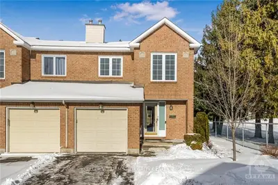 2020 Summerfields Crescent, Orleans - Convent Glen And Area, On K1c 7b4