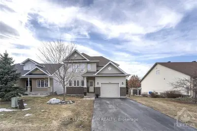 13 EDWARD VINCE EVANS Court, Arnprior, ON K7S 3X8